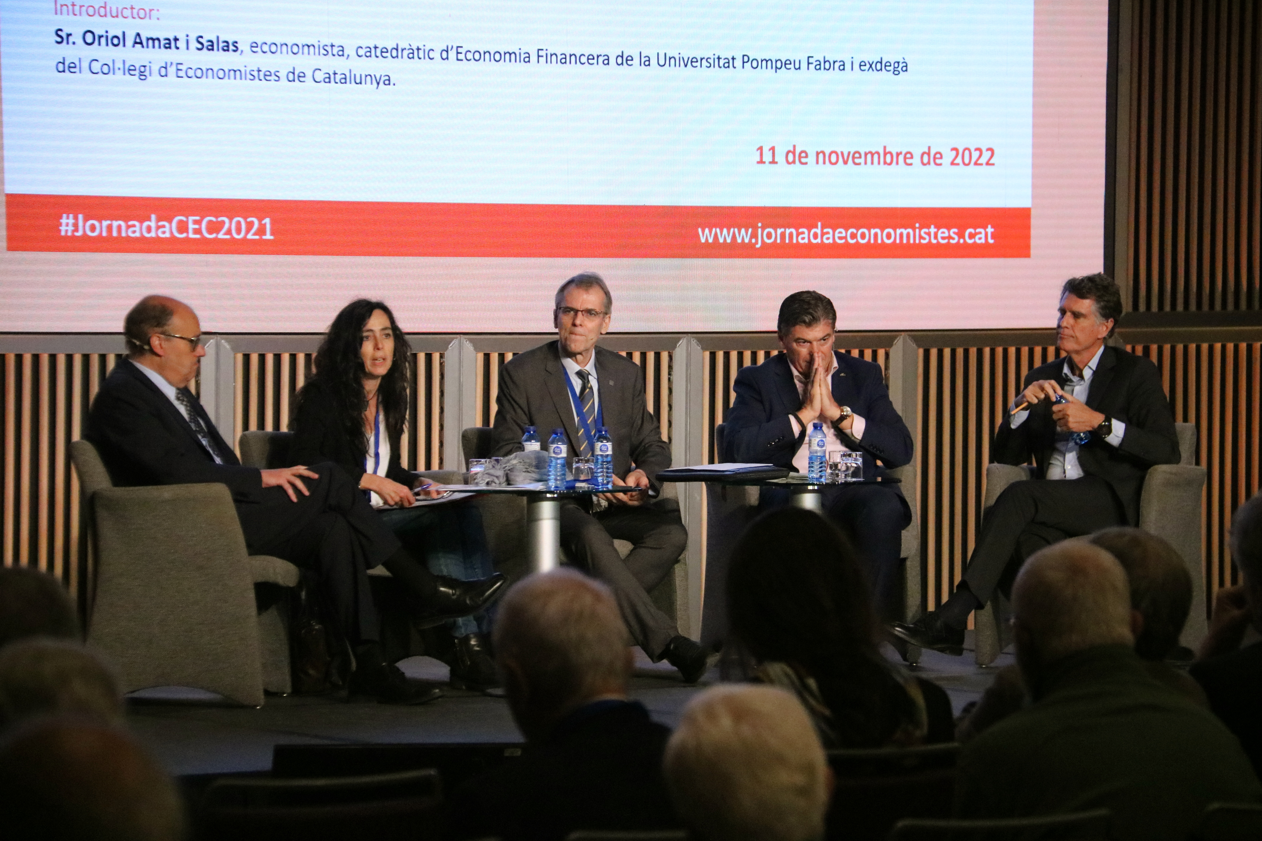 Pimec, Cecot, el Cercle i la Cambra de Barcelona lamenten les traves administratives que frenen les inversions en energia verda