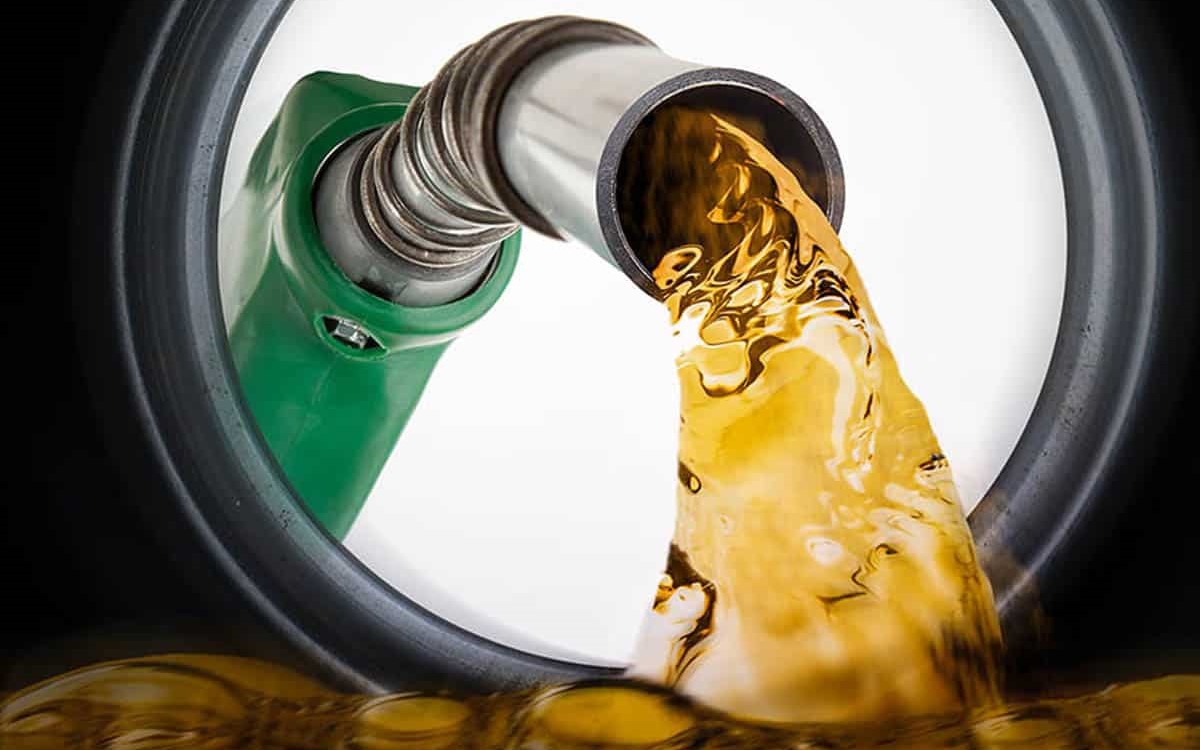 El Parlament Europeu aprova prohibir la venda de cotxes de gasolina i dièsel a partir del 2035