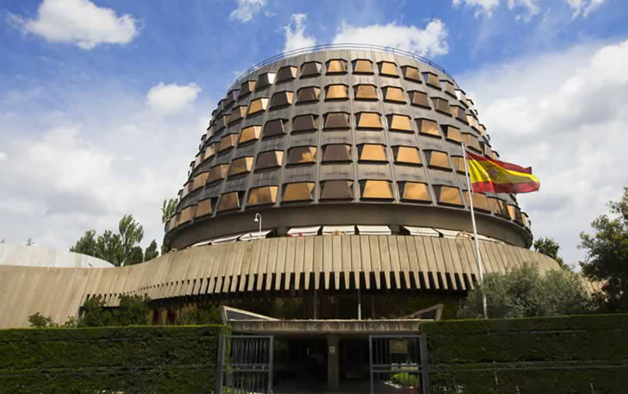 El TC admet a tràmit els recursos de Madrid i Galícia contra l’impost a les grans fortunes