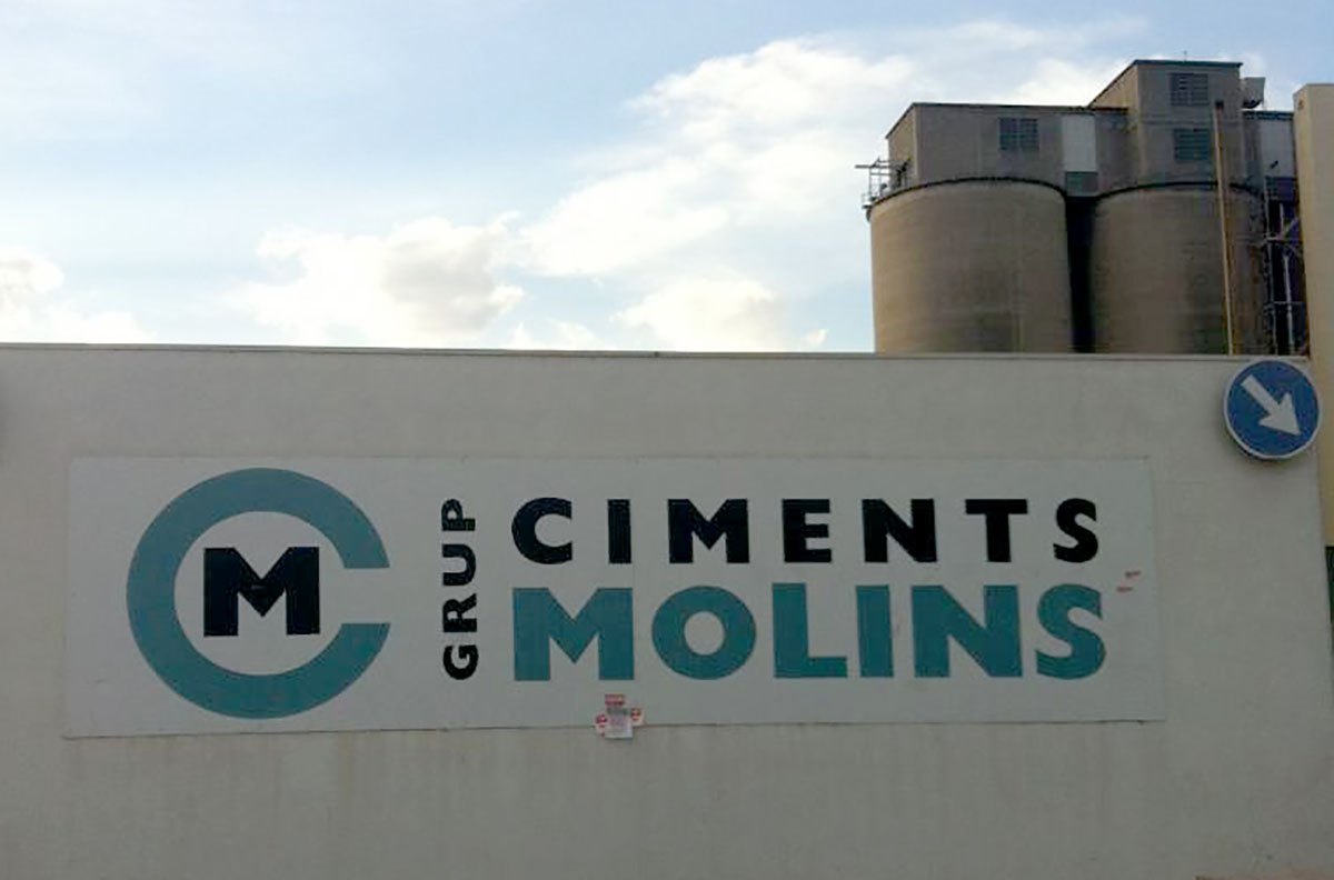 Ciments Molins augmenta un 70% els beneficis al primer trimestre, fins als 37 milions d’euros
