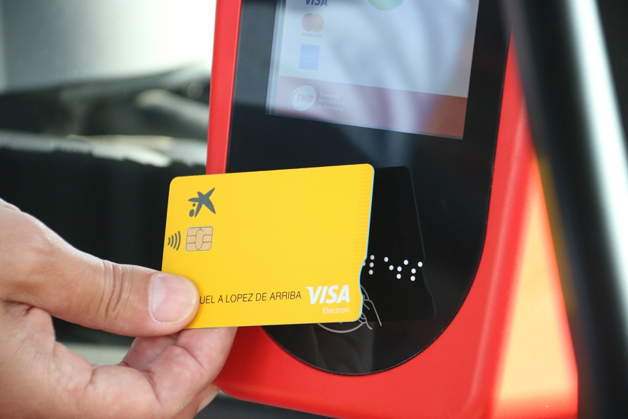 Una caiguda temporal del sistema Redsys deixa sense servei de targetes de crèdit