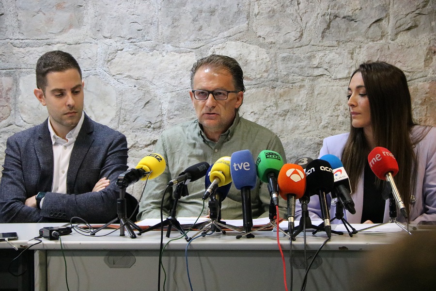 Els sindicats d’obediència espanyola de Renfe i Adif igual que Vox i el PP, tots contra el traspàs de rodalies a Catalunya